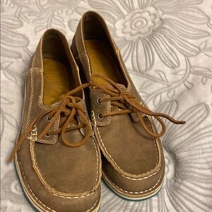 Ariat 9 loafers great condition